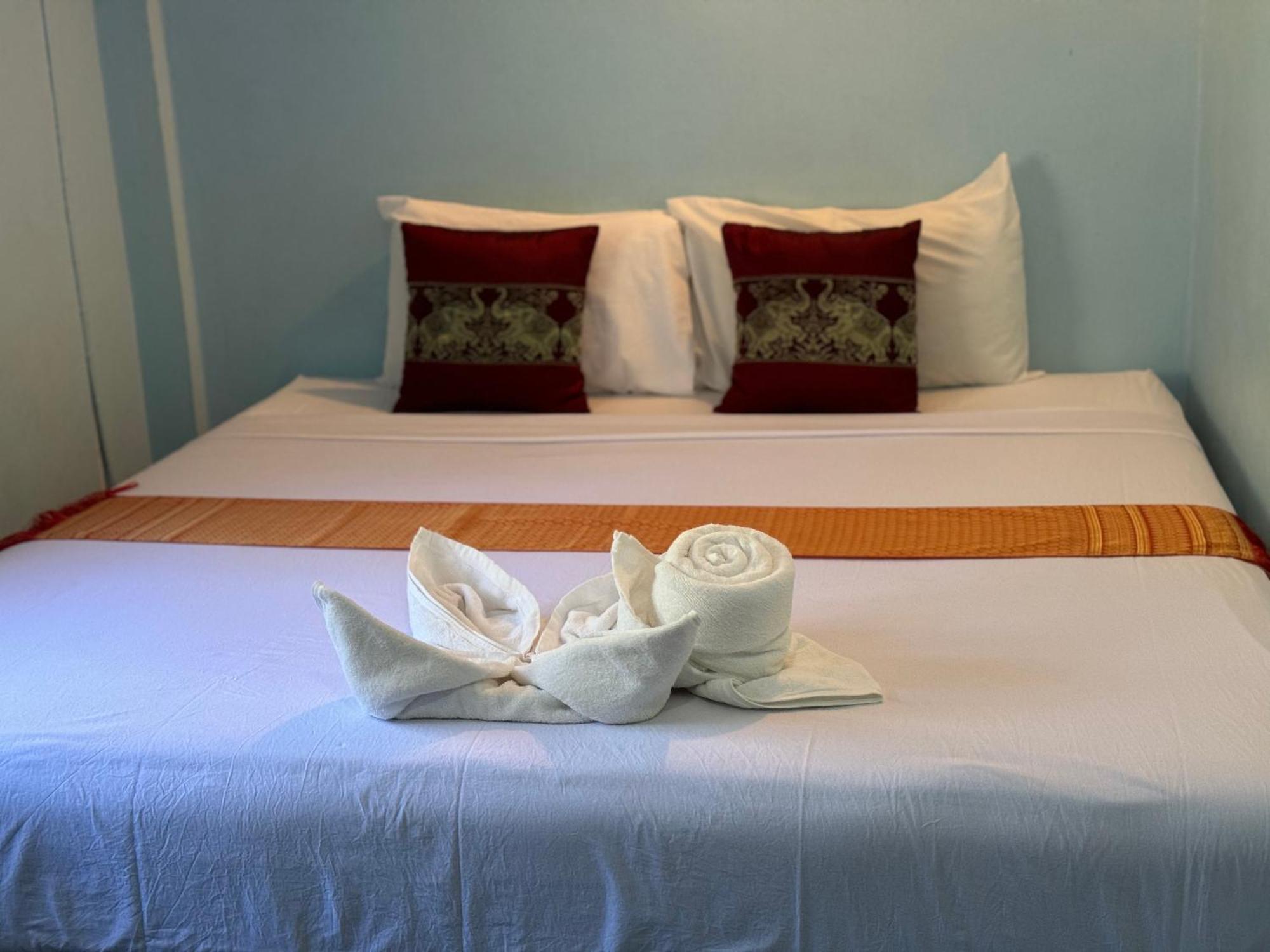 Baan Klong House Hotell Baan Khai Eksteriør bilde