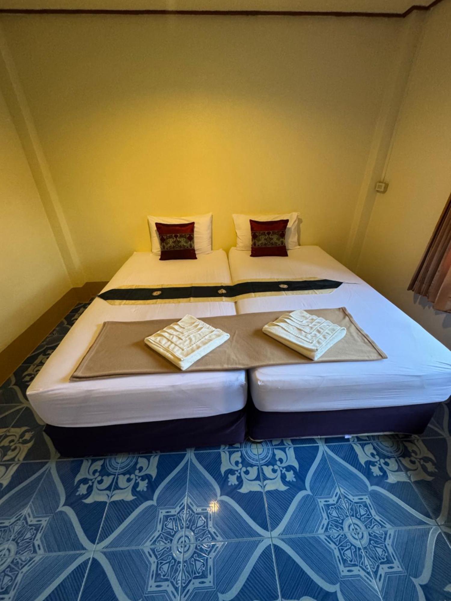Baan Klong House Hotell Baan Khai Eksteriør bilde